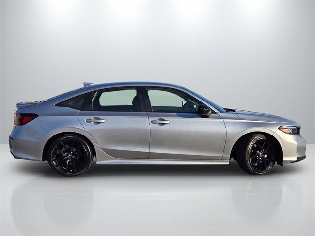 Used 2025 Honda Civic Sport image 3