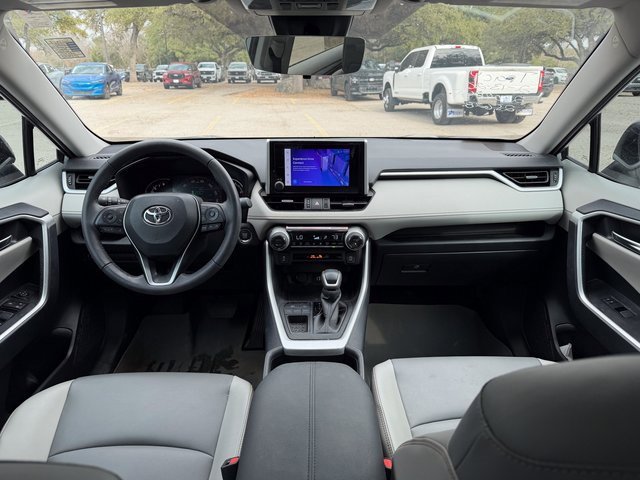 Used 2024 Toyota RAV4 XLE Premium image 15