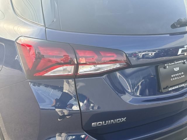 Used 2022 Chevrolet Equinox LT AWD/4WD image 9