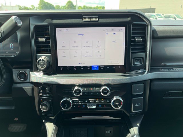 New 2026 Ford F350 Platinum w/ FX4 Off-Road Package AWD/4WD image 13