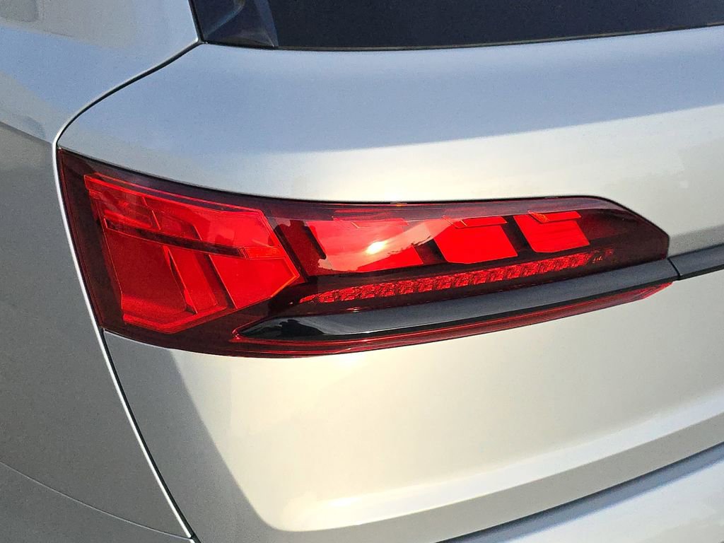 New 2026 Audi Q7 3.0T Prestige image 35