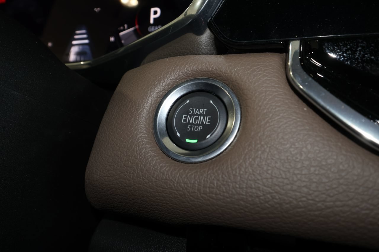 Certified 2026 GMC Canyon Denali AWD/4WD image 15