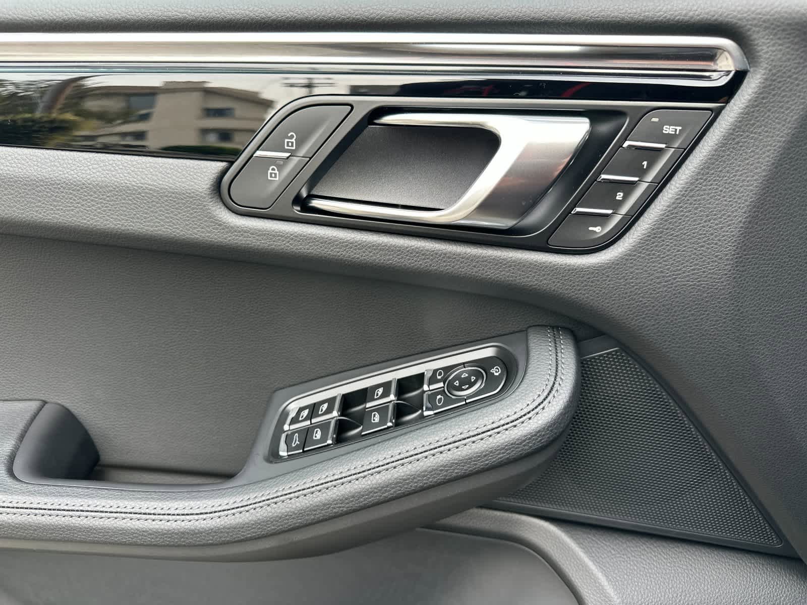 New 2026 Porsche Macan AWD/4WD image 12