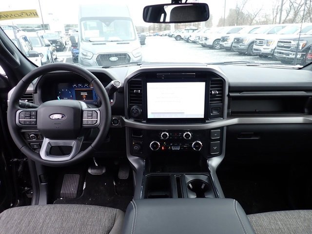 Used 2025 Ford F150 XLT w/ Equipment Group 302A MID image 20