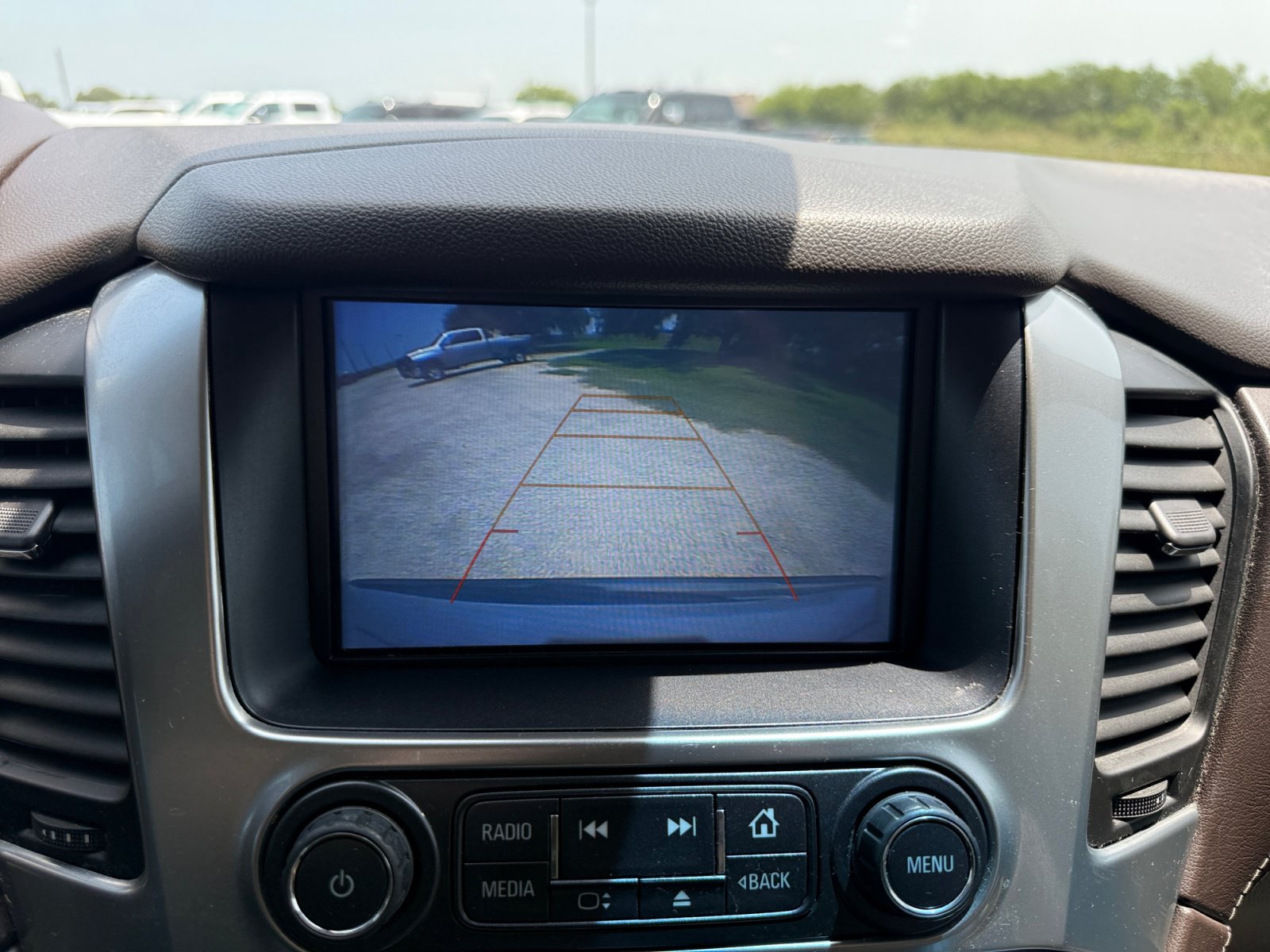 Used 2020 Chevrolet Tahoe LT RWD image 15
