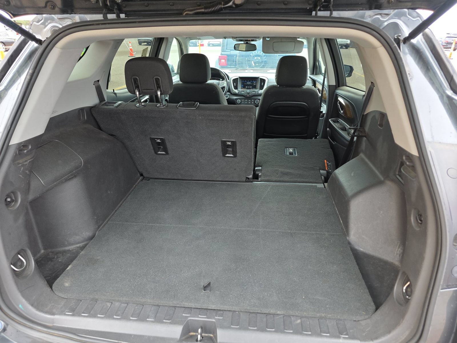 Used 2019 GMC Terrain SLE FWD image 15