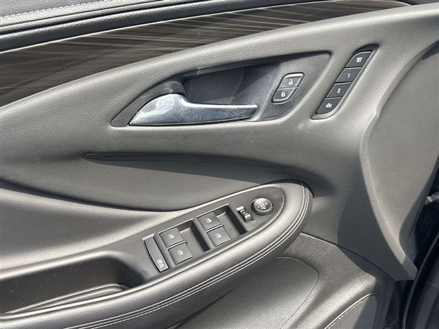 Certified 2019 Buick Envision Premium AWD/4WD image 23
