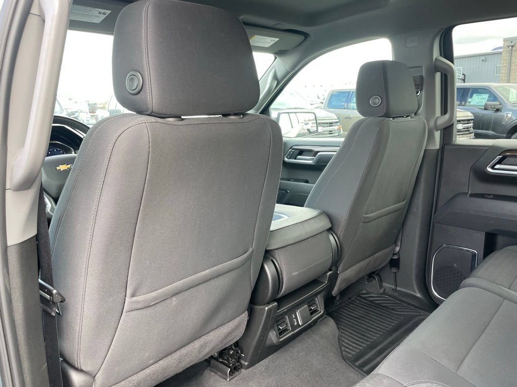 Used 2025 Chevrolet Silverado 1500 LT AWD/4WD image 52
