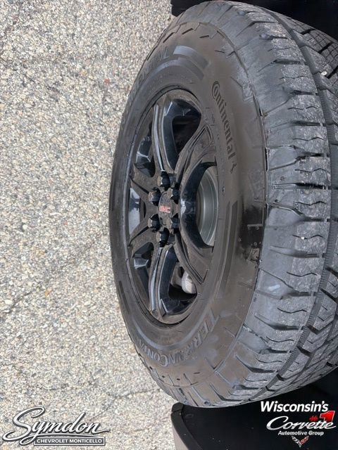 Used 2020 GMC Acadia AT4 w/ Driver Alert Package II AWD/4WD image 10