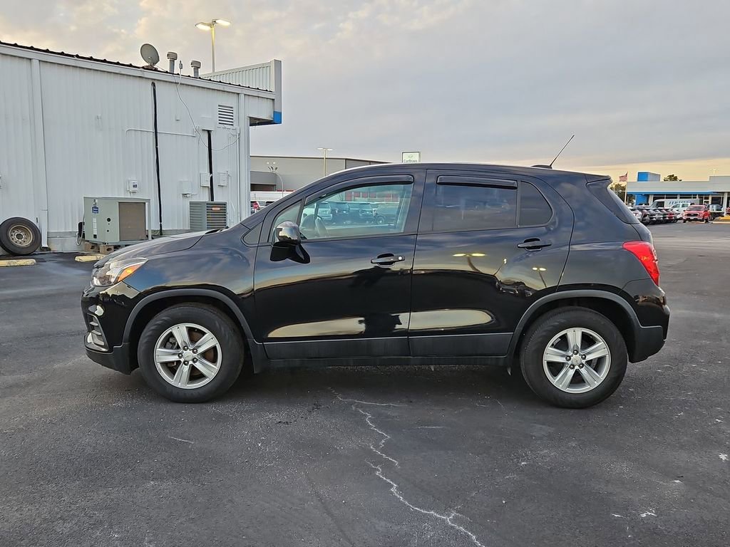 Used 2020 Chevrolet Trax LS w/ Tint and Cruise Package image 3