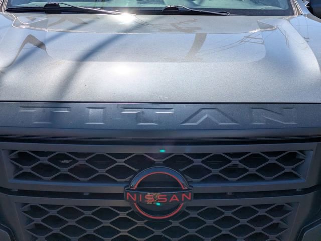 Used 2024 Nissan Titan PRO-4X w/ Pro-4x Utility Package AWD/4WD image 33