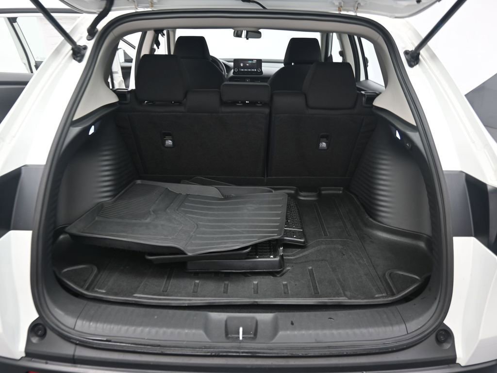 Used 2024 Honda HR-V LX image 17