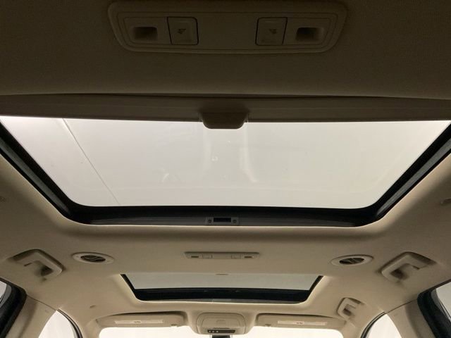 Certified 2019 GMC Acadia Denali w/ Technology Package image 34