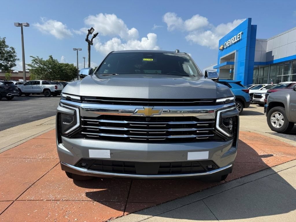New 2026 Chevrolet Suburban Premier w/ Sun And Tow Package AWD/4WD image 2