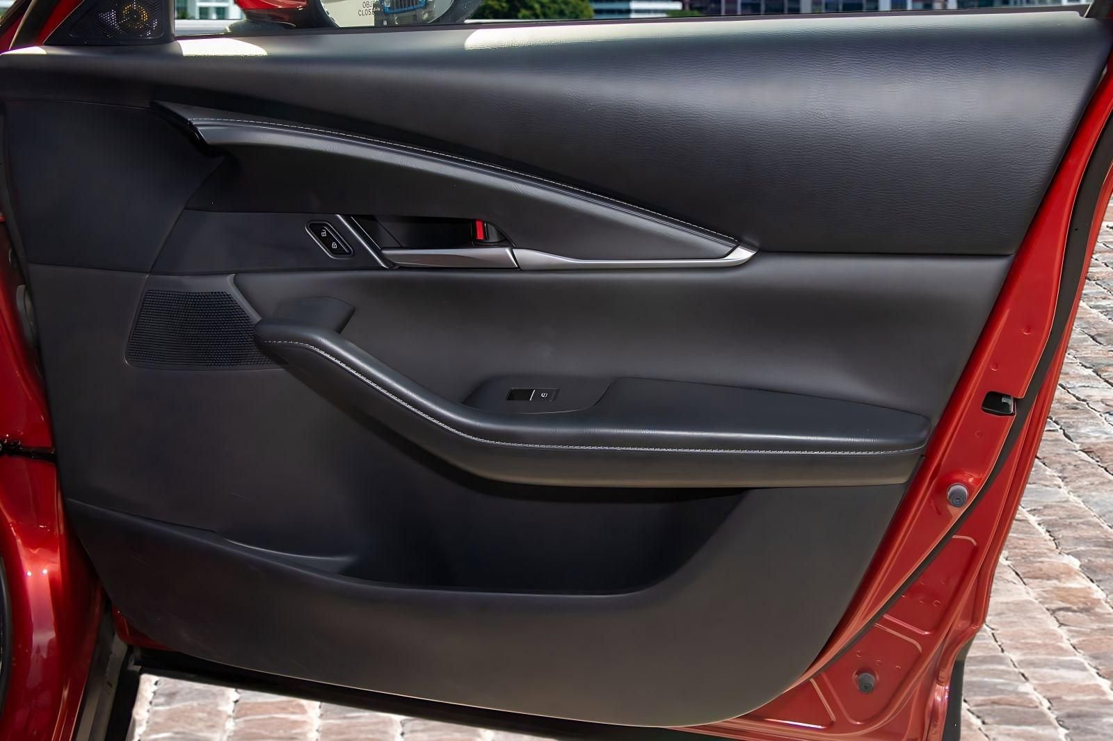 Used 2023 MAZDA CX-30 AWD 2.5 S w/ Select Package image 16