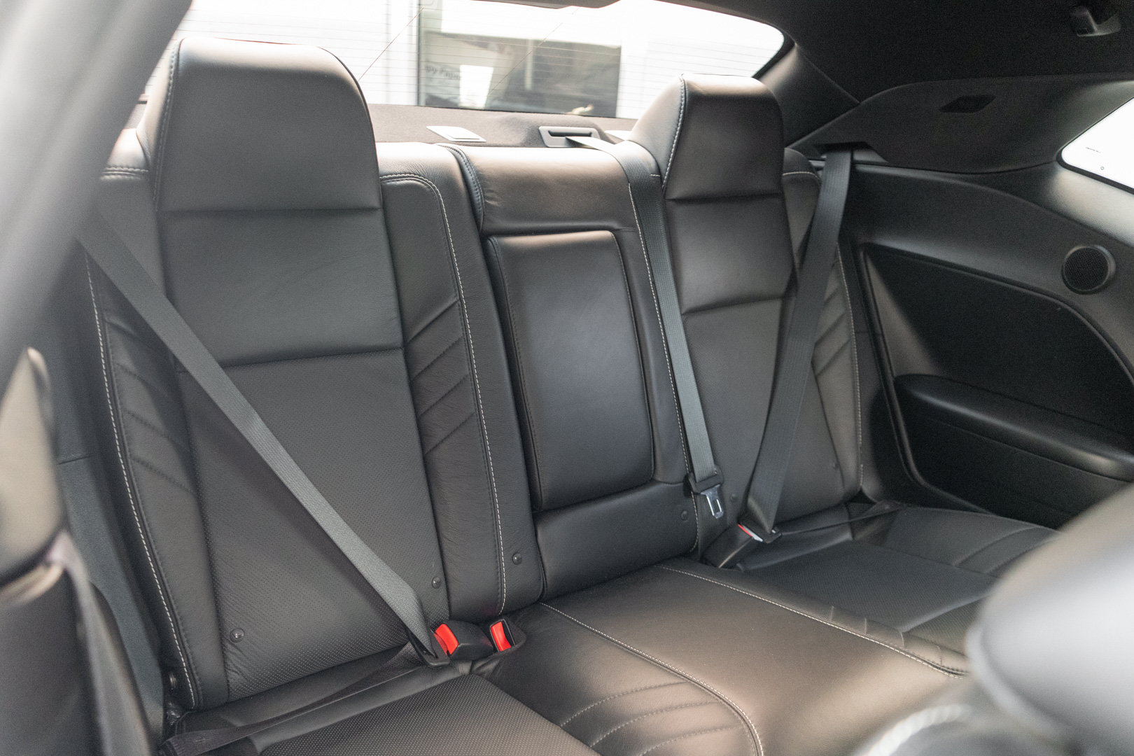 Used 2016 Dodge Challenger SRT Hellcat RWD image 32