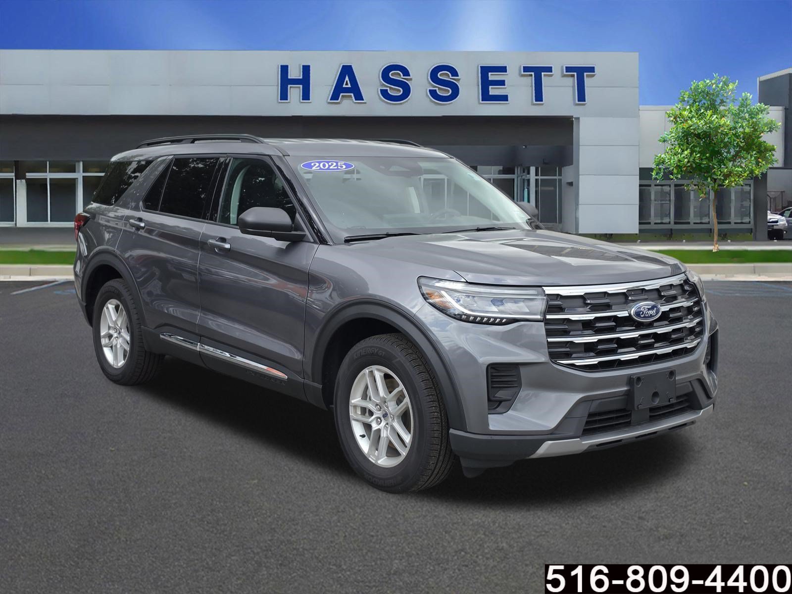 Used 2025 Ford Explorer Active