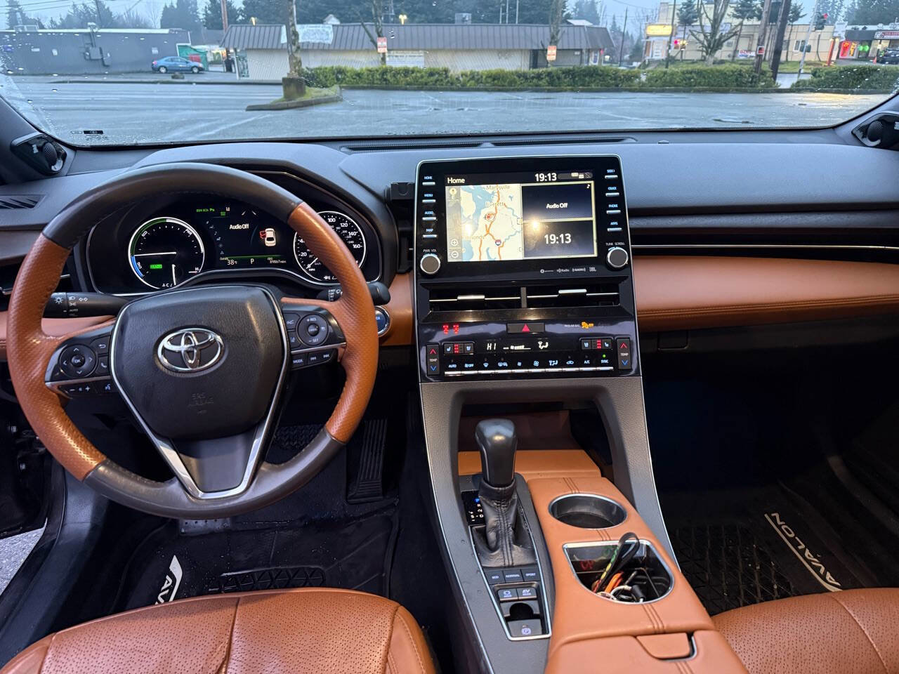 Used 2019 Toyota Avalon Limited w/ Advanced Safety Package image 8