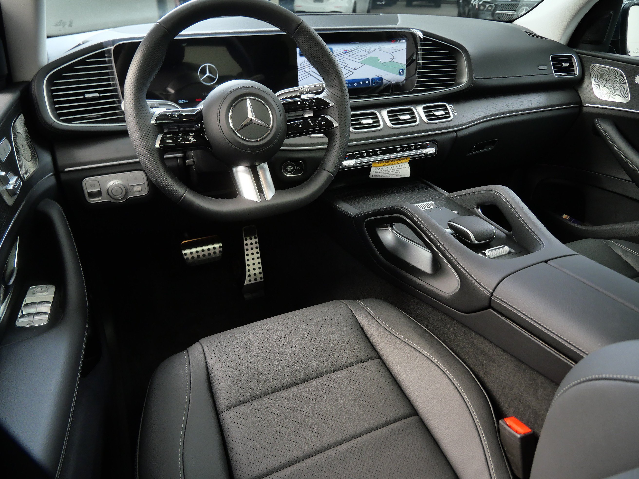 New 2026 Mercedes-Benz GLS 450 4MATIC image 2