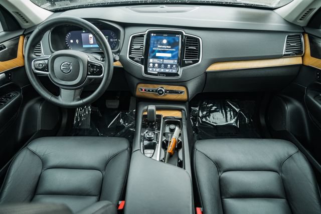 Certified 2023 Volvo XC90 T8 Plus w/ Protection Package Premier AWD/4WD image 20