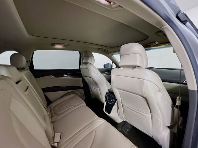 Used 2017 Lincoln MKX Reserve FWD image 23