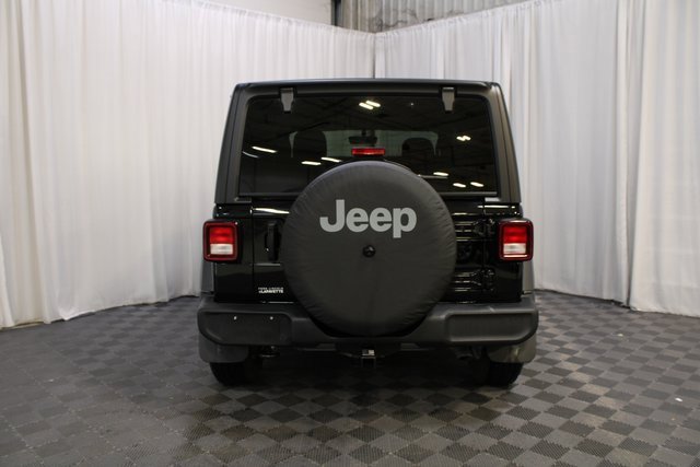 Used 2023 Jeep Wrangler Sport S image 22
