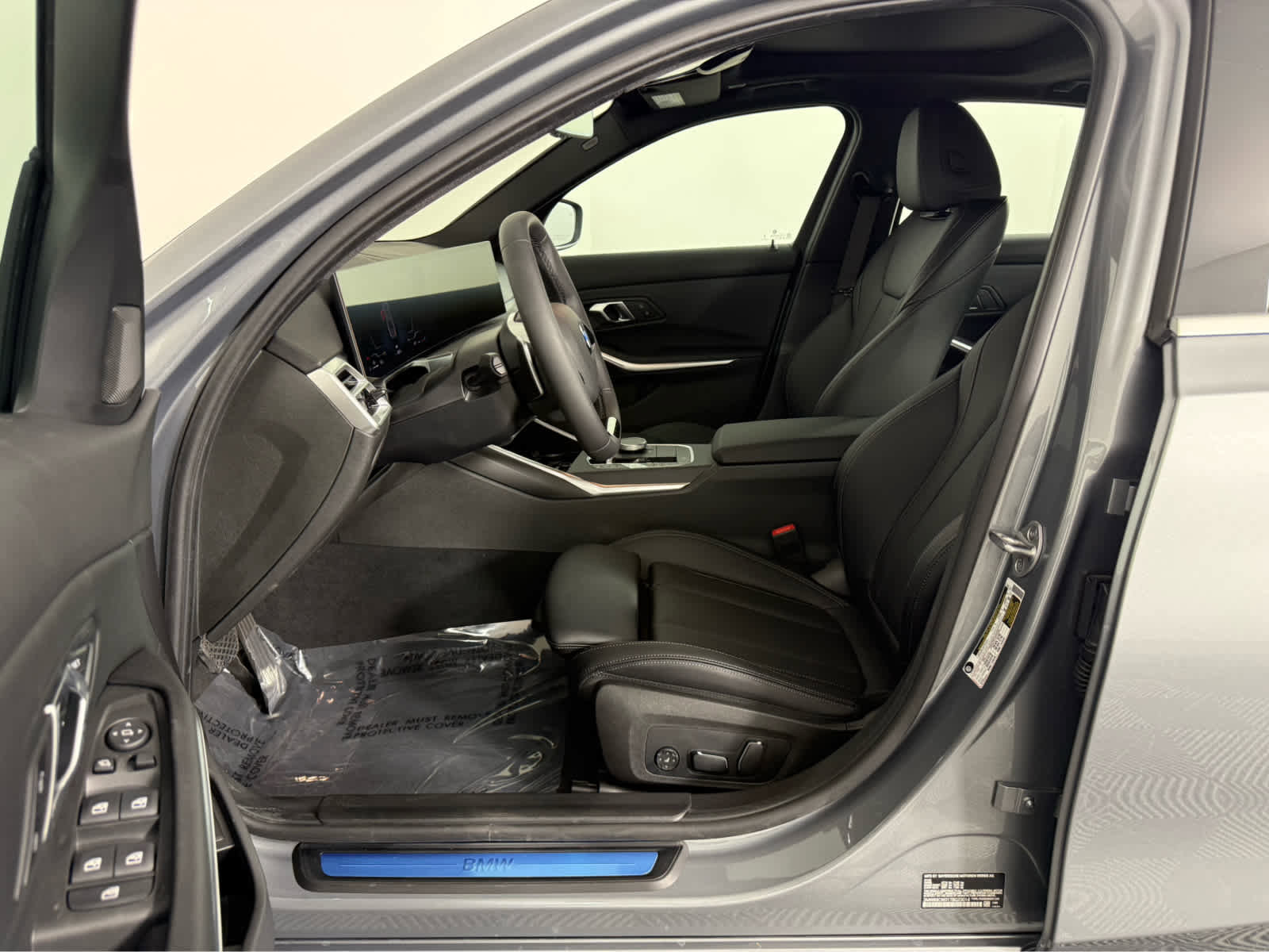 New 2026 BMW 330i Sedan w/ Convenience Package RWD image 9
