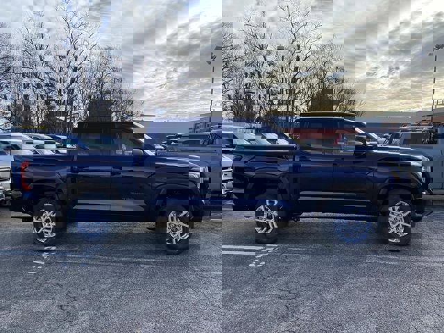 New 2026 Toyota Tundra SR5 image 2