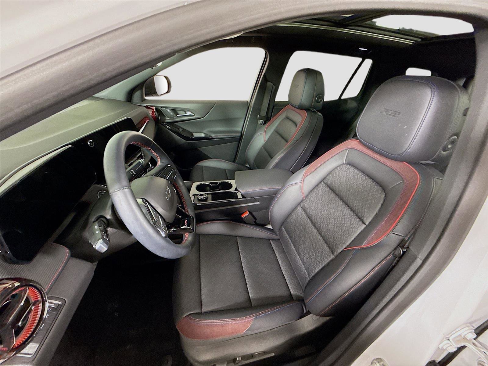 Used 2025 Chevrolet Equinox RS w/ Safety and Technology Package image 15