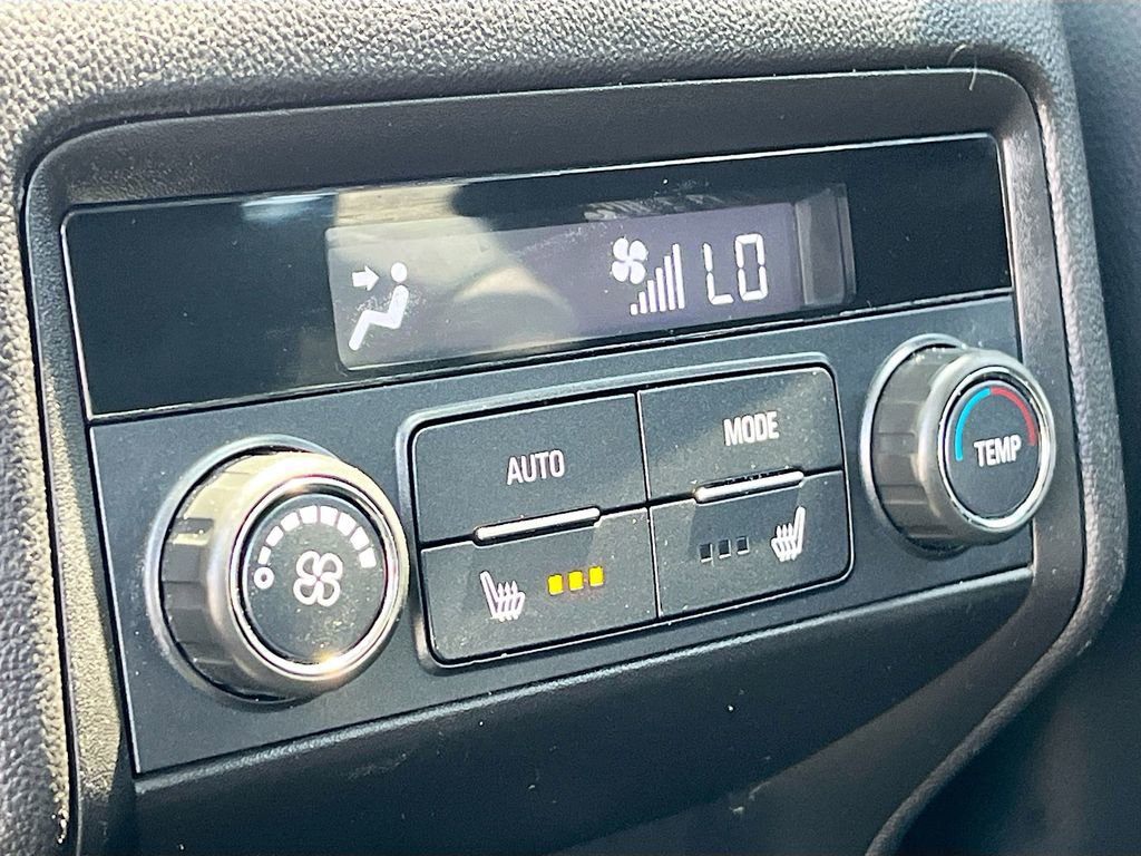 Used 2022 GMC Acadia SLT w/ Preferred Package image 27