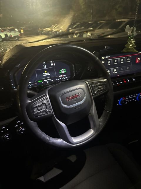 Used 2022 GMC Sierra 1500 SLE image 13