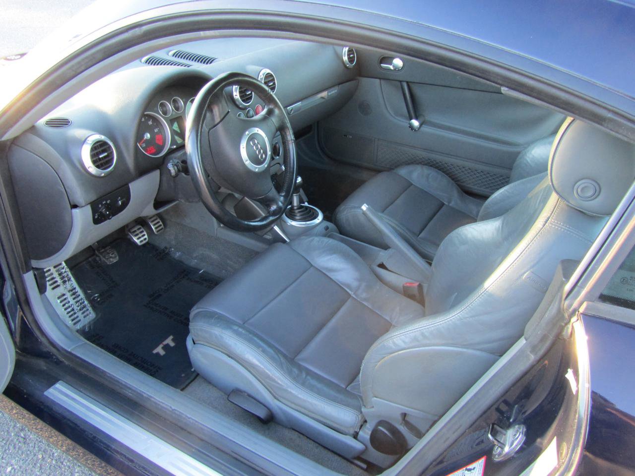 Used 2004 Audi TT 1.8T AWD/4WD image 12