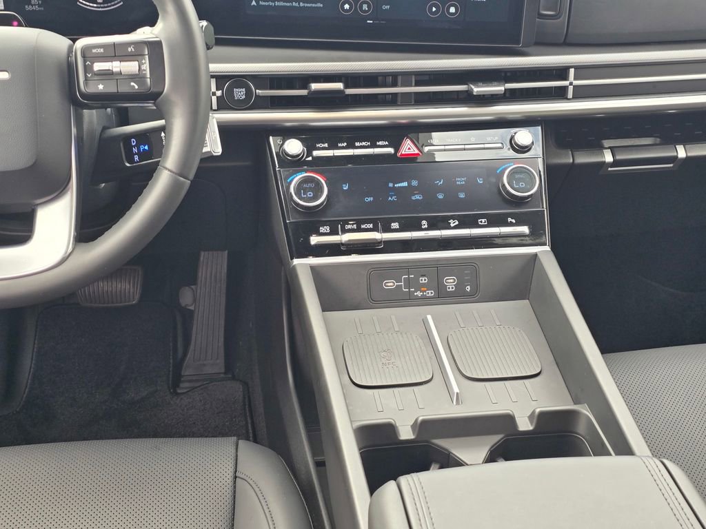 Used 2025 Hyundai Santa Fe XRT image 17