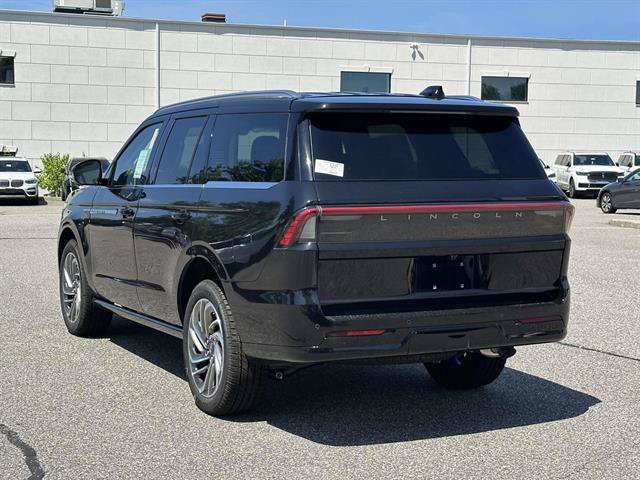 New 2027 Lincoln Navigator Reserve AWD/4WD image 25
