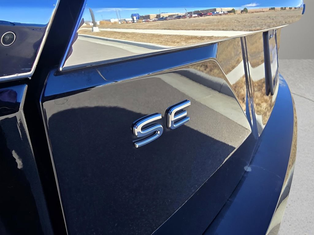 Used 2025 Volkswagen Atlas SE image 10