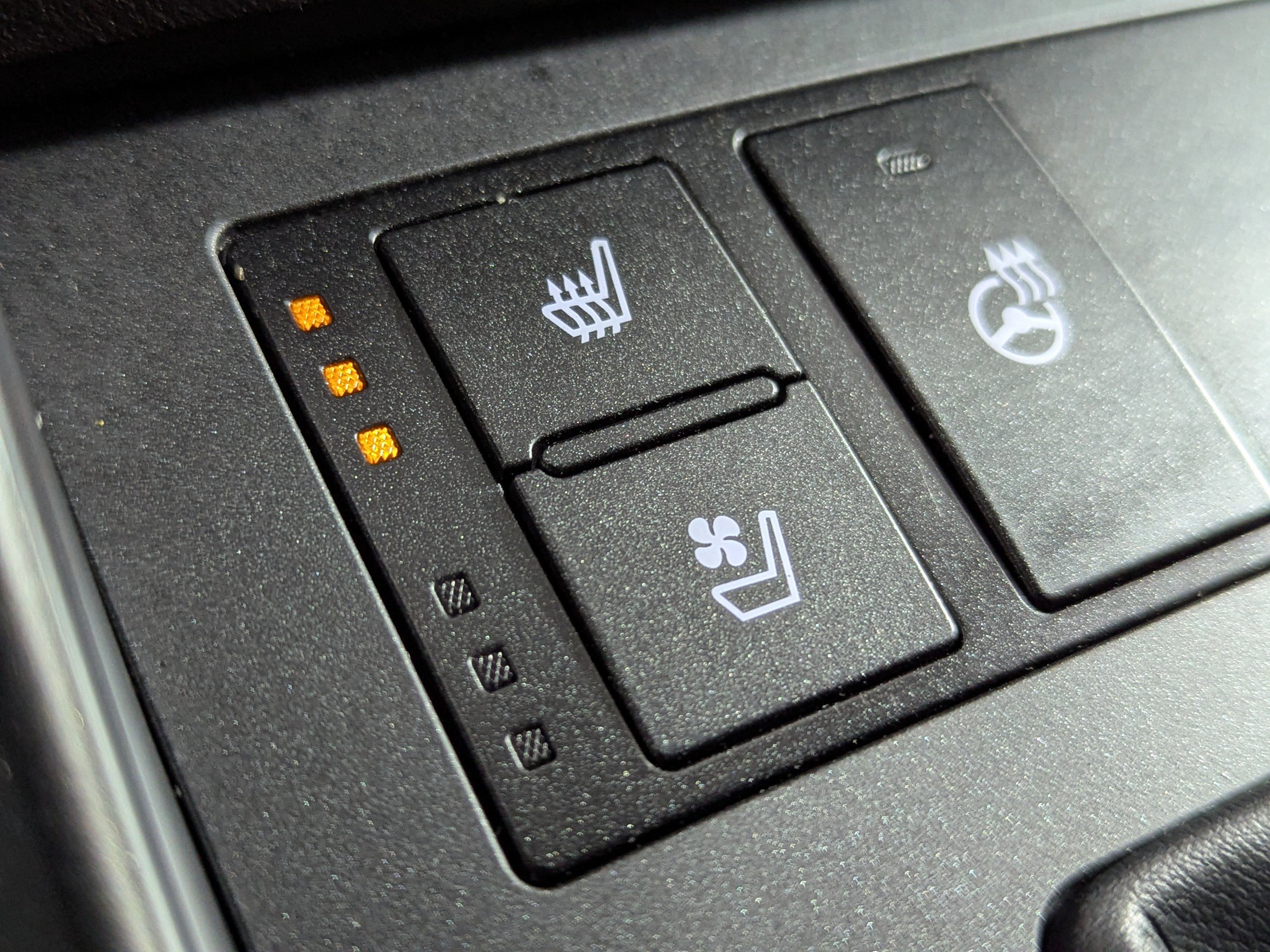 Used 2024 Lexus IS 300 w/ Comfort Package image 22