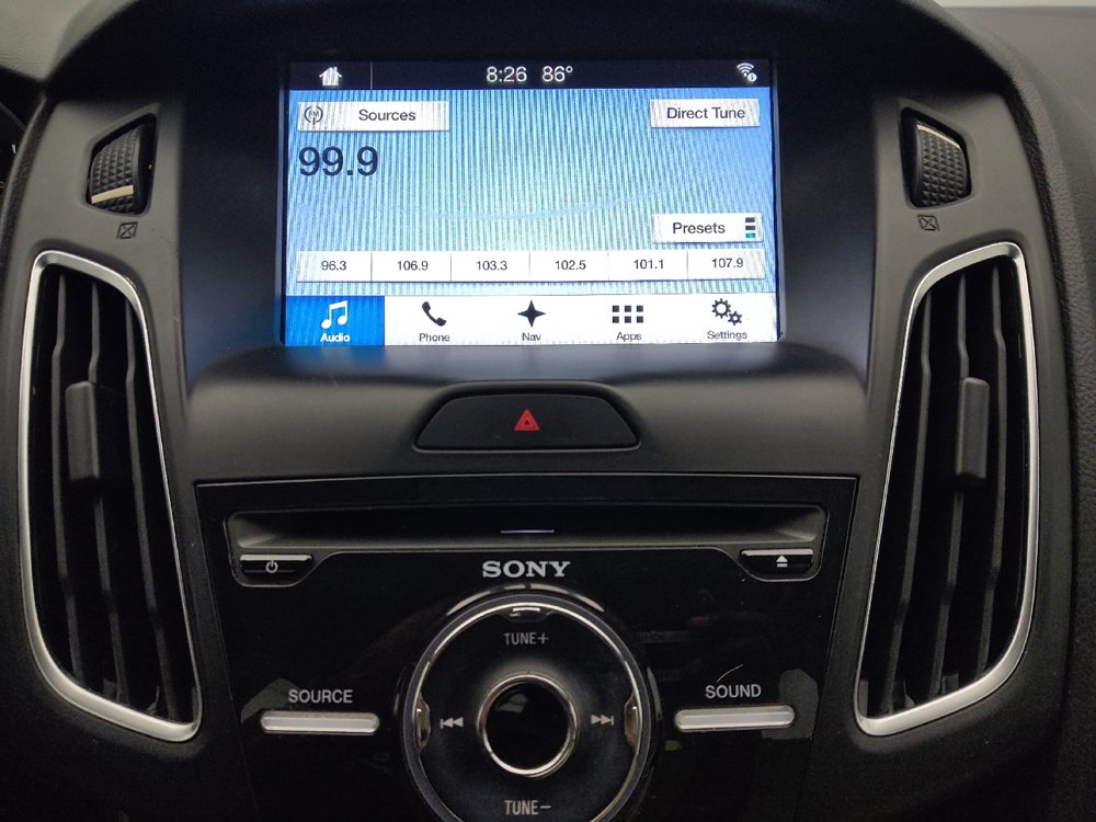 Used 2017 Ford Focus Titanium FWD image 25