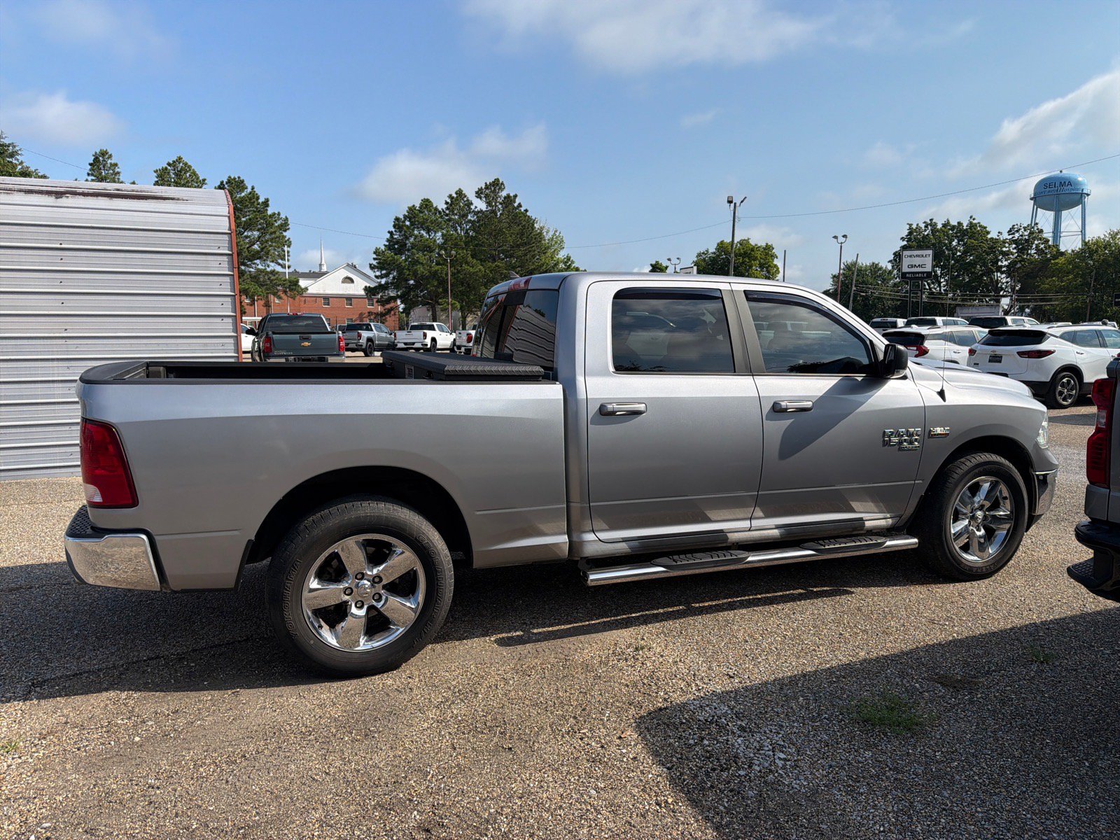 Used 2019 RAM 1500 Big Horn RWD image 6