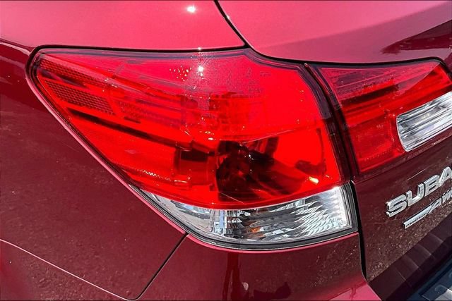 Used 2014 Subaru Outback 2.5i Limited w/ Moonroof Package AWD/4WD image 27