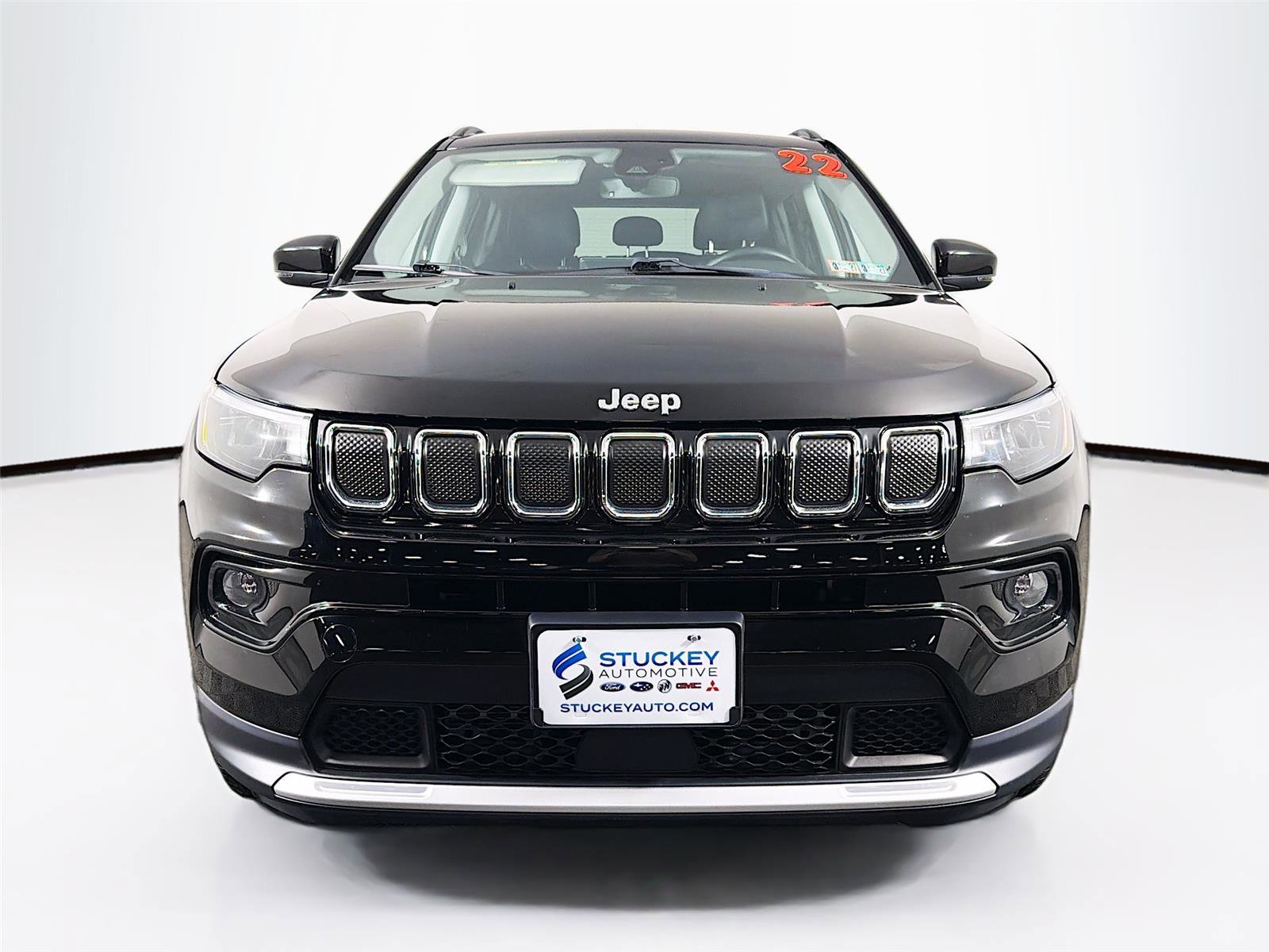 Used 2022 Jeep Compass Limited image 2