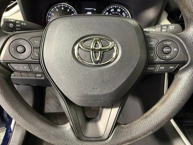 Used 2022 Toyota RAV4 XLE image 16