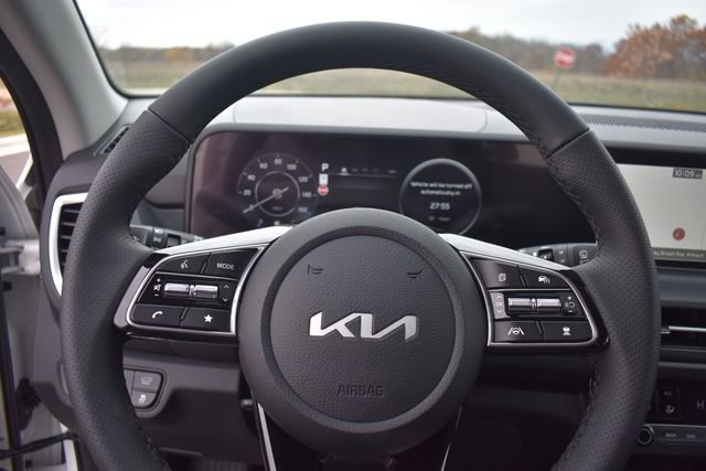 New 2026 Kia Seltos SX w/ SX Sunroof Package image 30