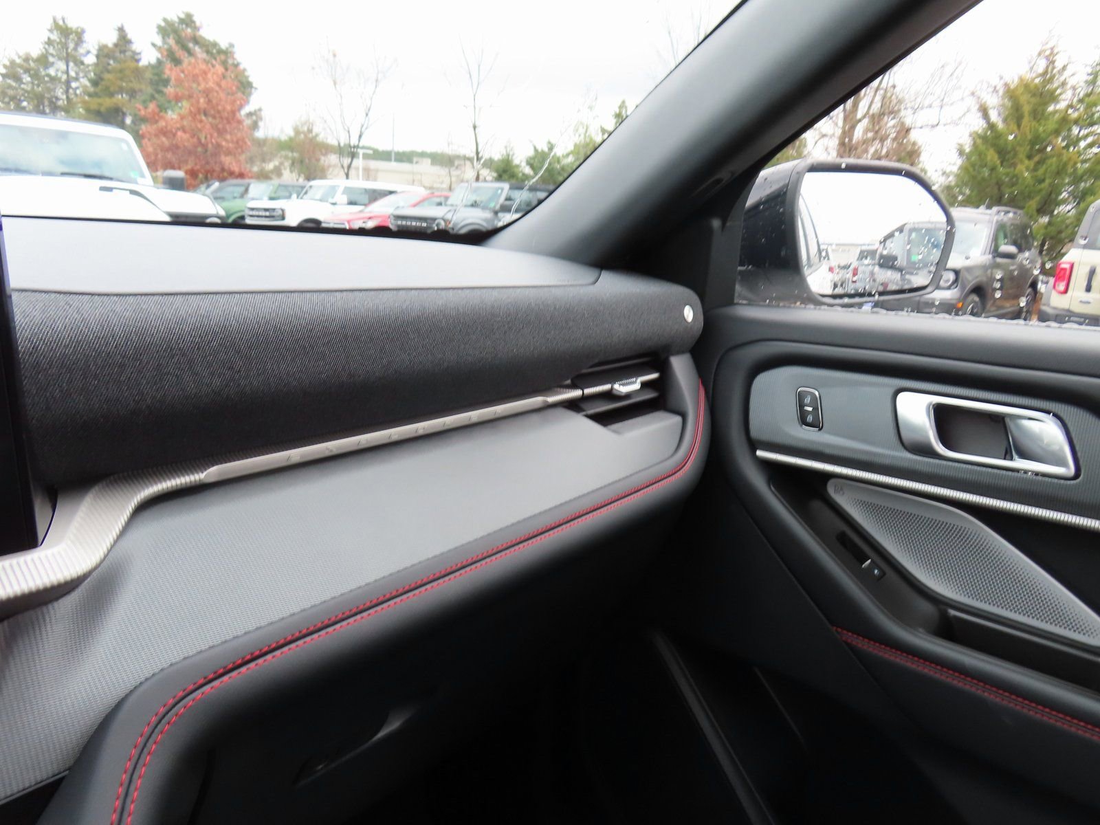 New 2026 Ford Explorer ST w/ Sun And Sound Package image 11