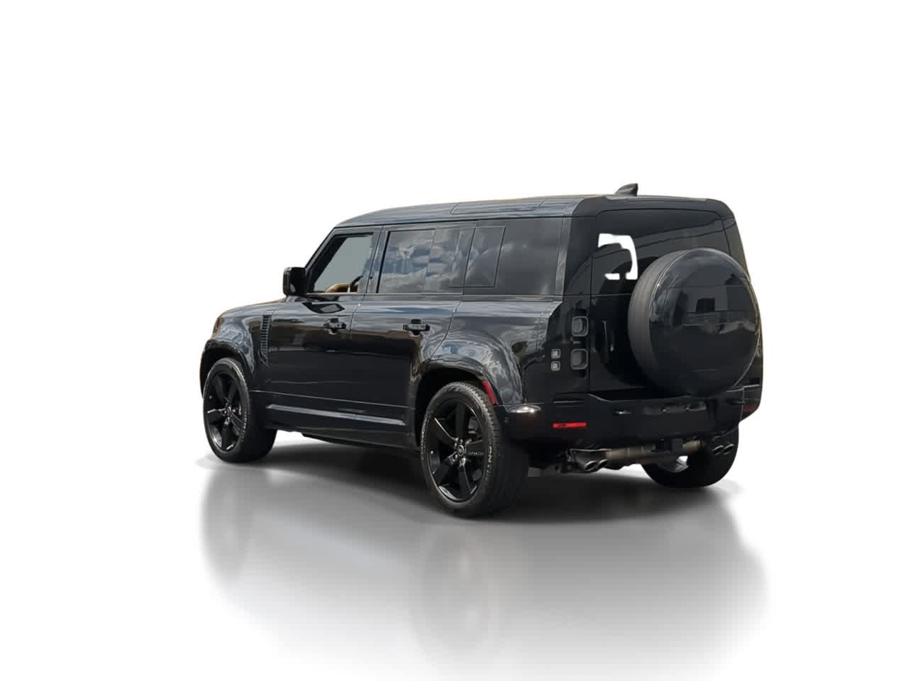Certified 2025 Land Rover Defender 110 V8 AWD/4WD image 6