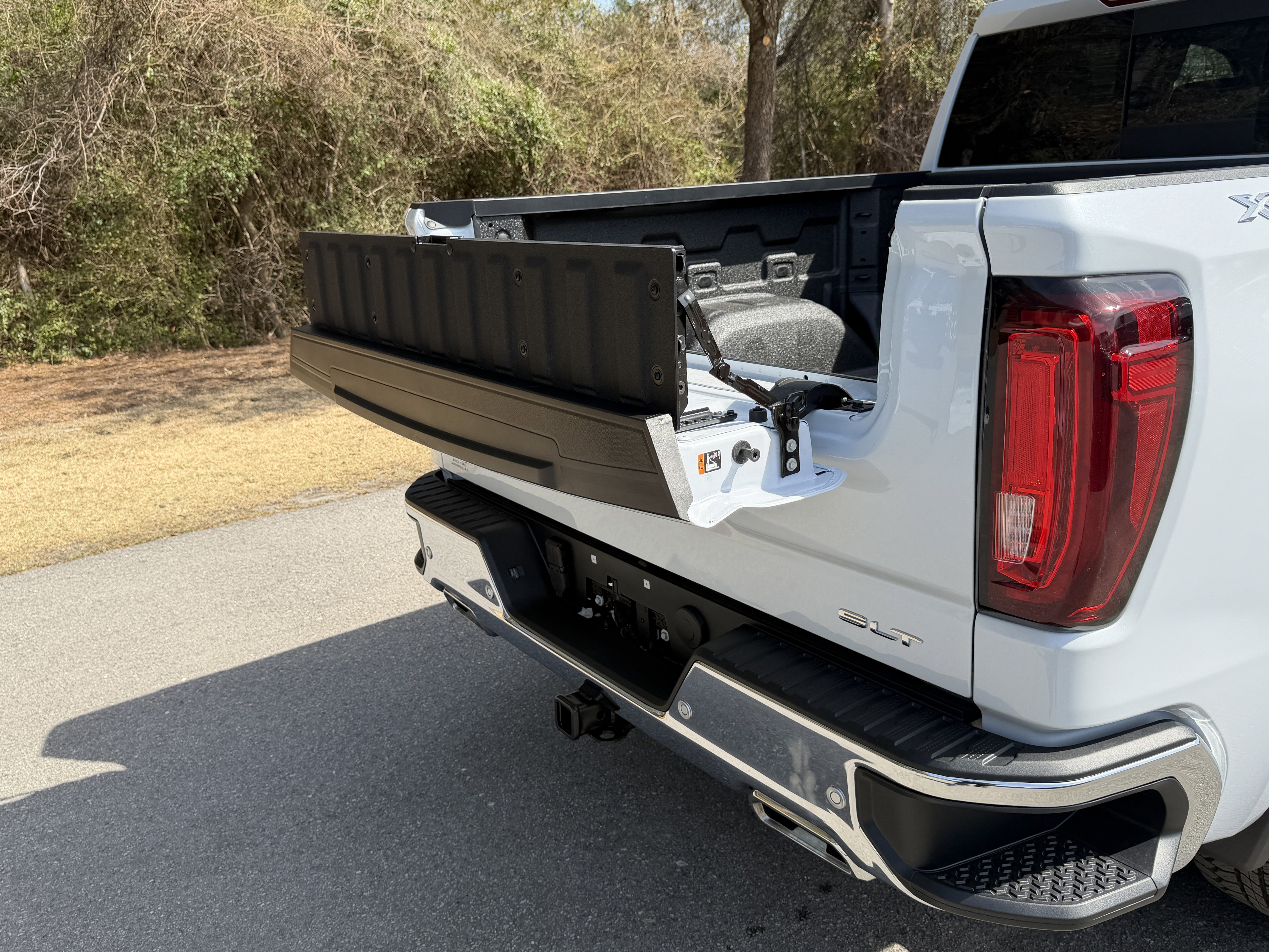 New 2026 GMC Sierra 1500 SLT w/ SLT Premium Plus Package AWD/4WD image 14