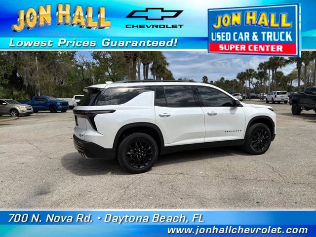 Used 2024 Chevrolet Traverse LT w/ Enhanced Driving Package image 10