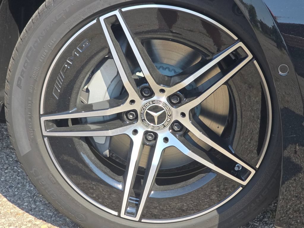 New 2027 Mercedes-Benz E 350 4MATIC Sedan image 11