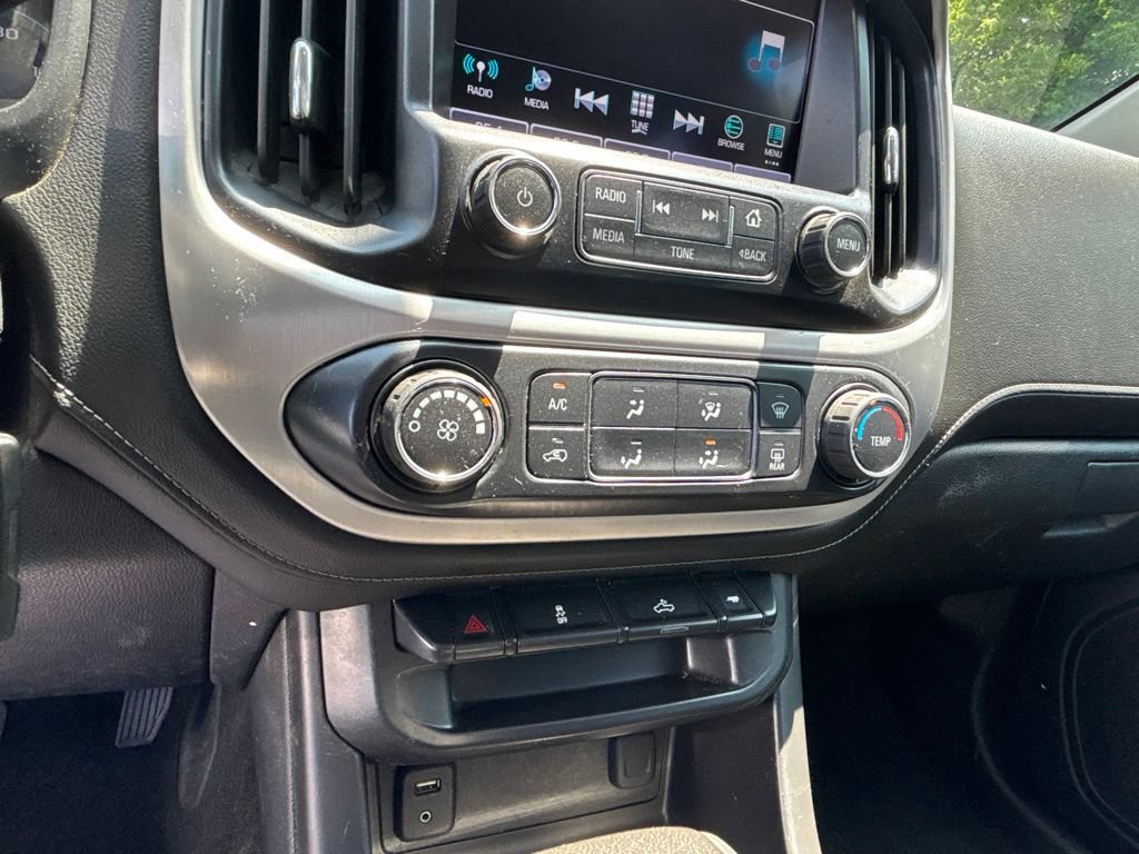 Used 2017 GMC Canyon SLE AWD/4WD image 15