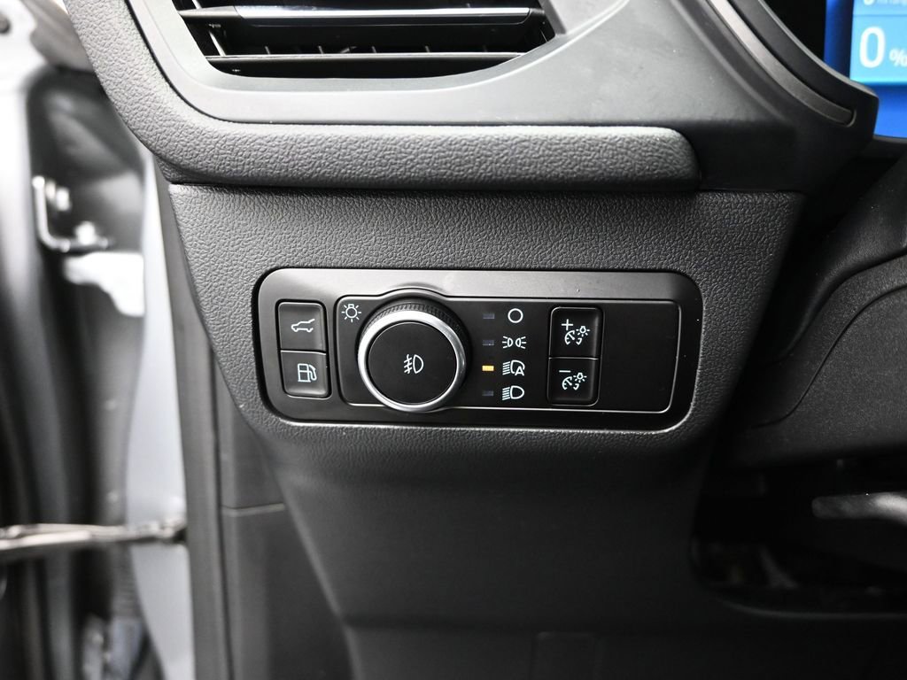 Certified 2023 Ford Escape SE image 13