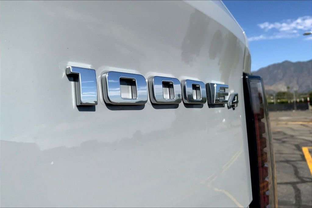 New 2026 Cadillac Escalade IQL Luxury image 16